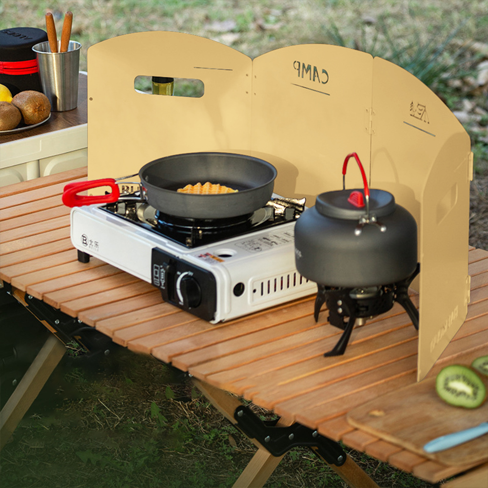 Cooking On Camping Stove - Kaca Depan Kompor Gas Berkemah Dapat
